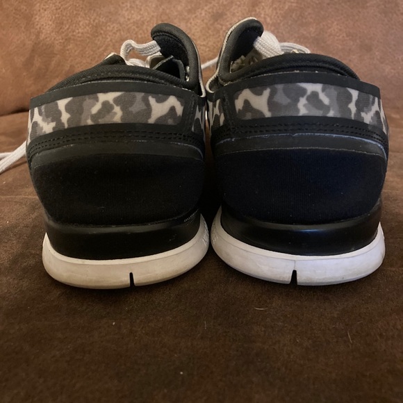 Leopard Nike’s - Picture 3 of 3